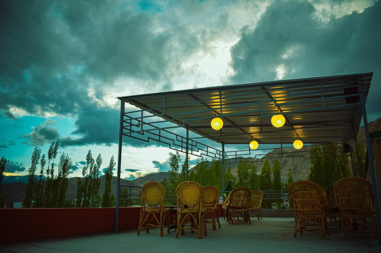 Raybo Hostel Λεχ Εξωτερικό φωτογραφία
